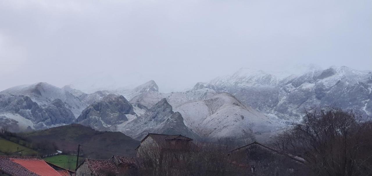 Гостевой дом Refugio Del Cares Ортигеро Экстерьер фото